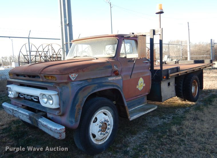 image for item JJ9719 1965 GMC 4000  flatbed truck