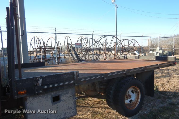 image for item JJ9719 1965 GMC 4000  flatbed truck