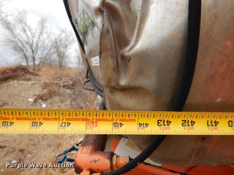 image for item JJ9861 Tank trailer