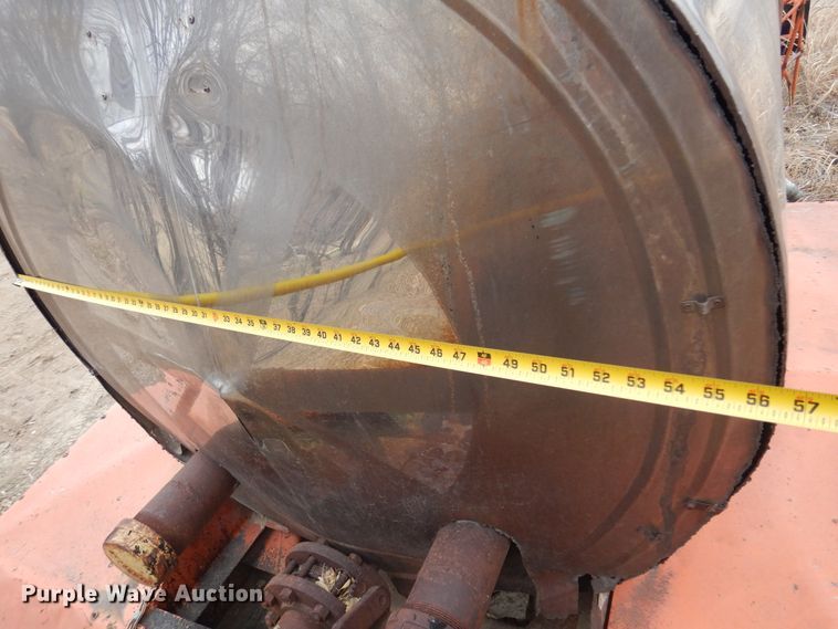 image for item JJ9861 Tank trailer