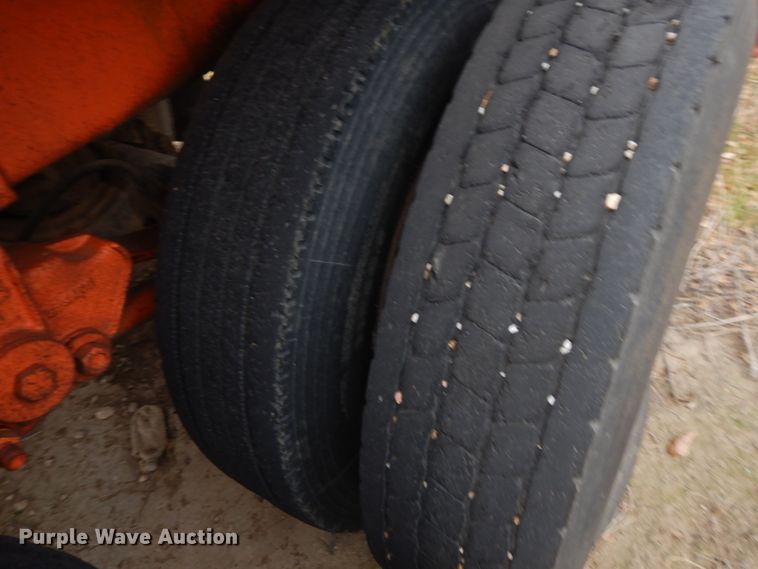 image for item JJ9861 Tank trailer