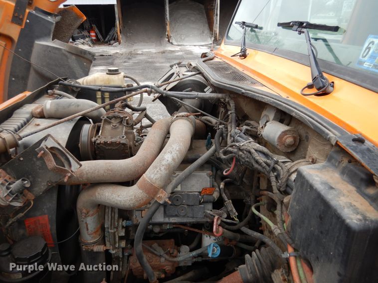 image for item JK9855 2000 International 4900  dump truck