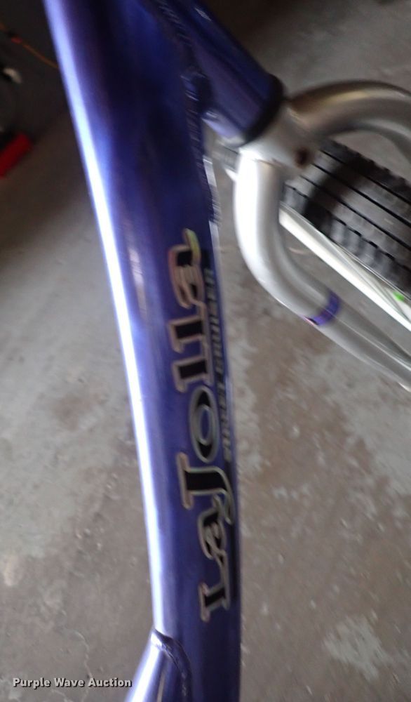 image for item JT9991 (2) bicycles