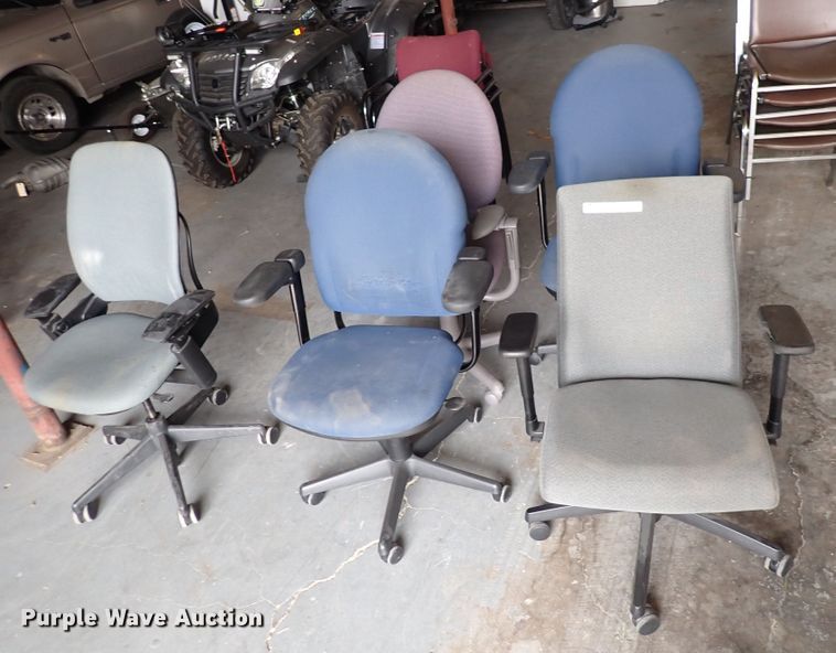 image for item JT9994 (12) chairs