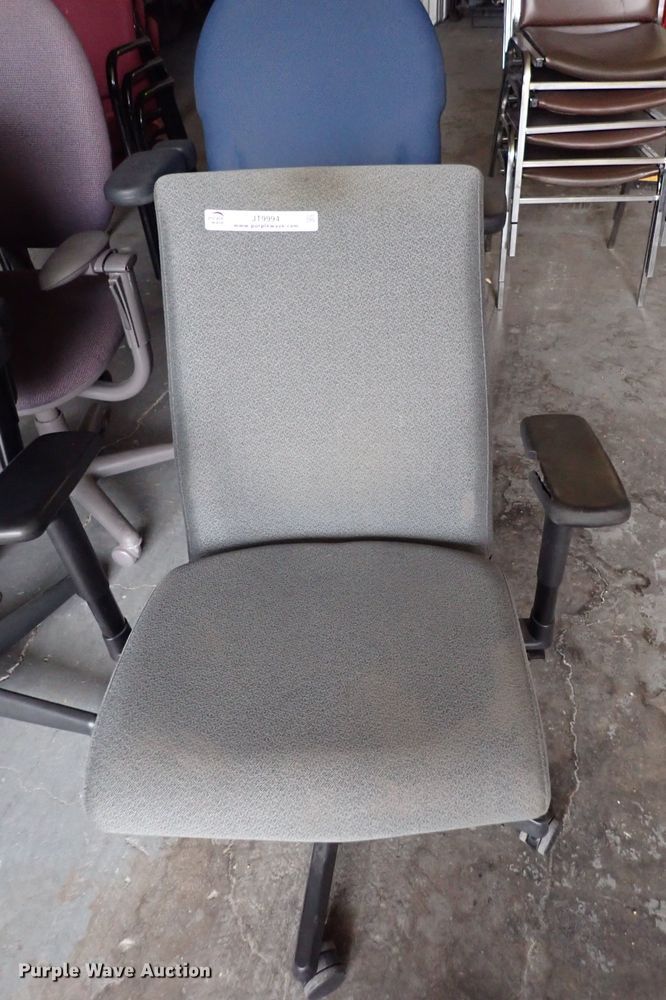 image for item JT9994 (12) chairs