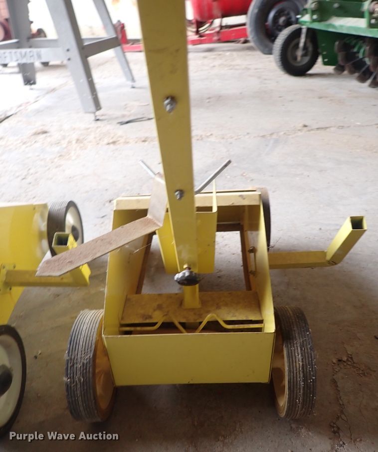 image for item JT9999 (2) Aerove striping machines