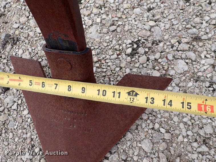 image for item JU9011 John Deere 1600  field cultivator