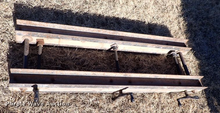 image for item JU9026 (2) wood clamps