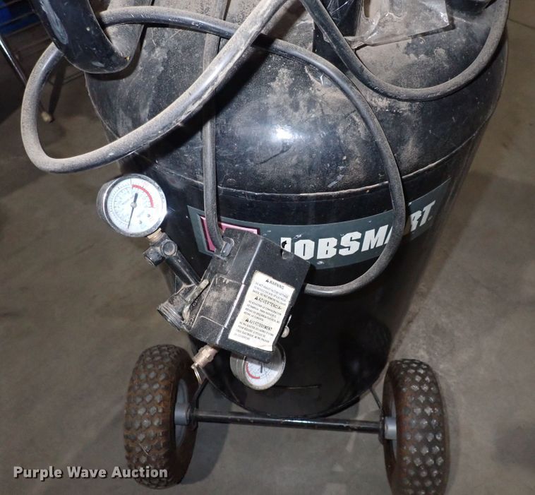 image for item JU9034 JobSmart air compressor