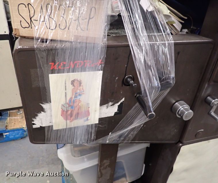 image for item JU9047 (3) printing presses