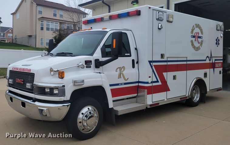 image for item KH9911 2009 GMC C4500  ambulance