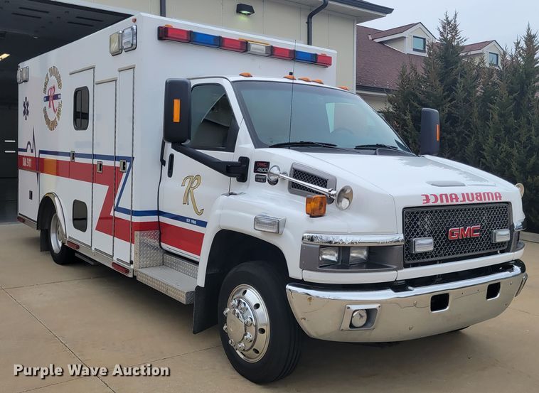 image for item KH9911 2009 GMC C4500  ambulance