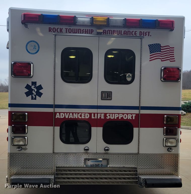 image for item KH9911 2009 GMC C4500  ambulance