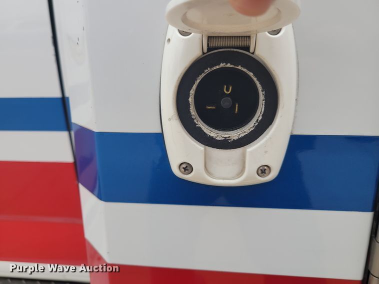 image for item KH9911 2009 GMC C4500  ambulance