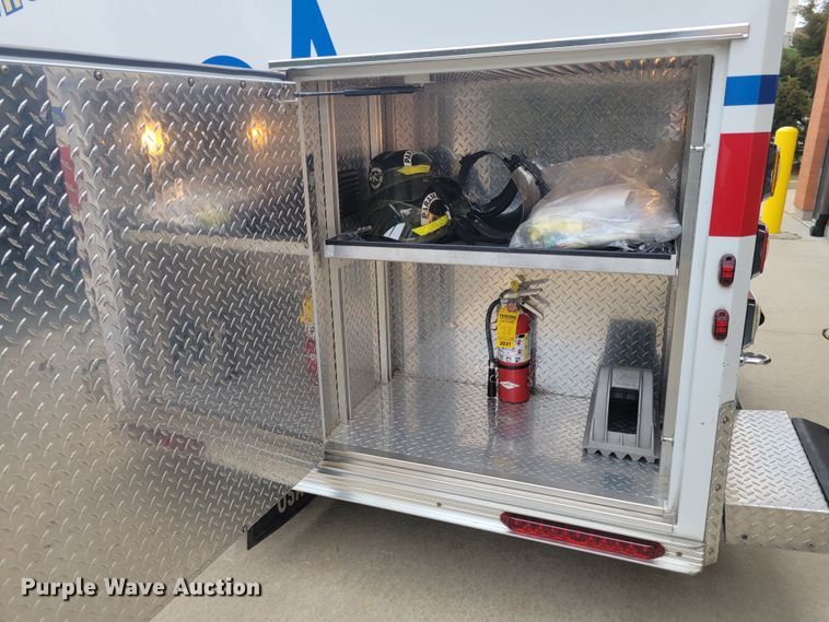 image for item KH9911 2009 GMC C4500  ambulance