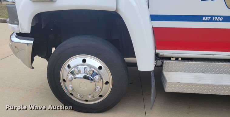 image for item KH9911 2009 GMC C4500  ambulance