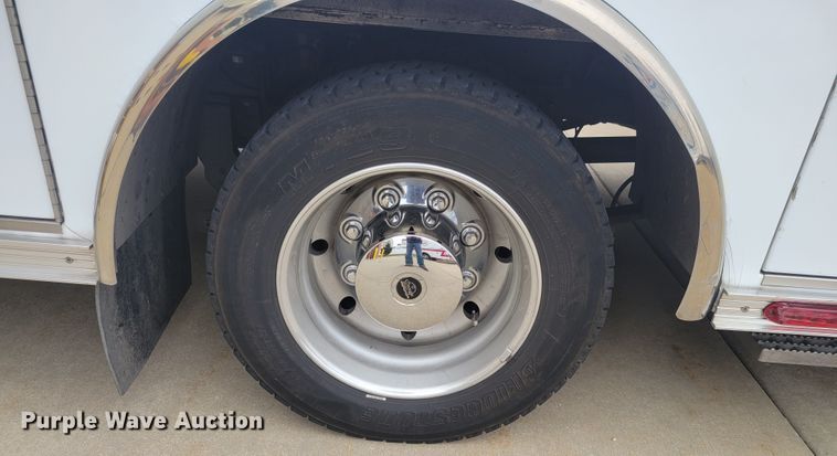 image for item KH9911 2009 GMC C4500  ambulance