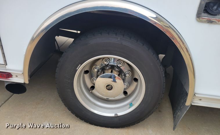 image for item KH9911 2009 GMC C4500  ambulance