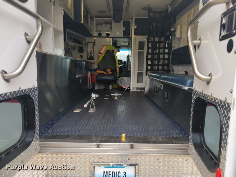 image for item KH9912 2009 Chevrolet C4500  ambulance