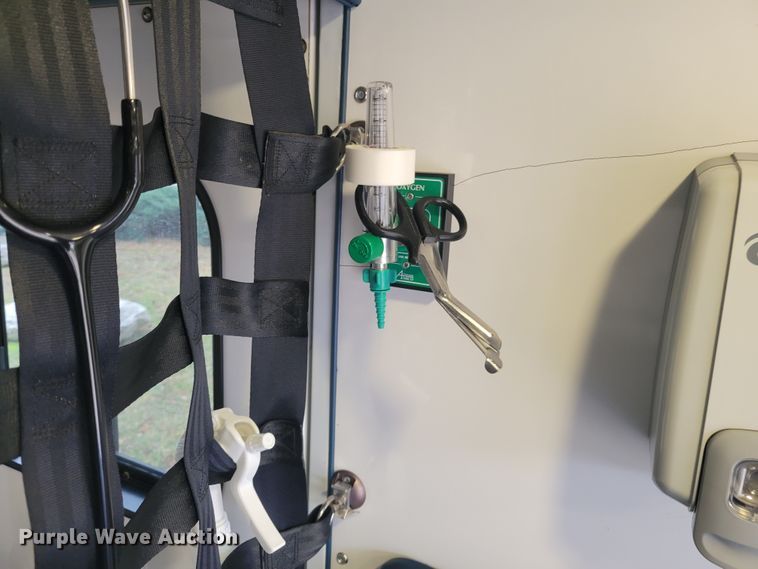 image for item KH9912 2009 Chevrolet C4500  ambulance