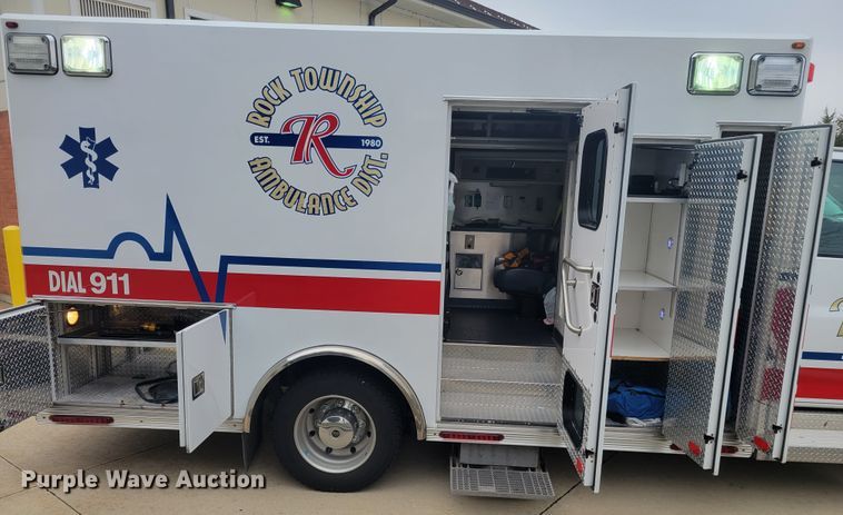 image for item KH9912 2009 Chevrolet C4500  ambulance