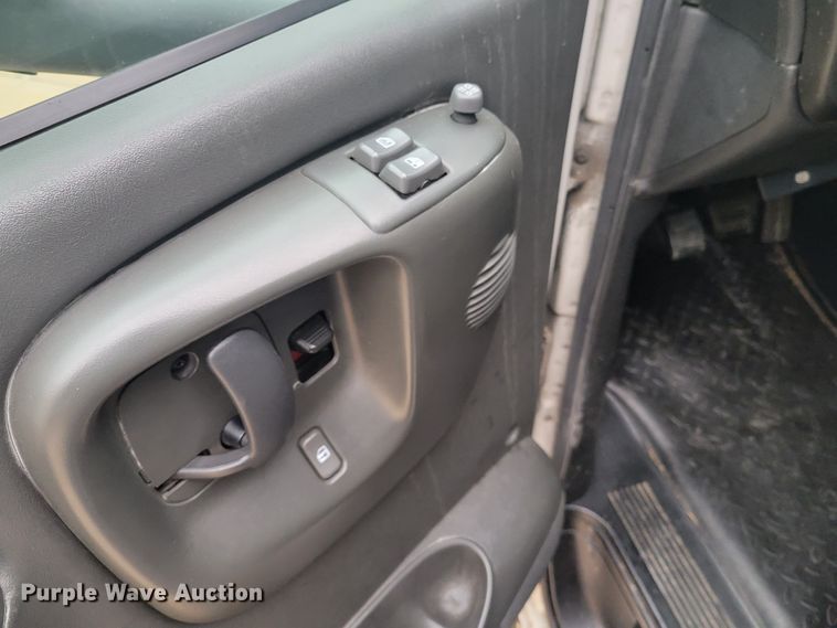 image for item KH9912 2009 Chevrolet C4500  ambulance