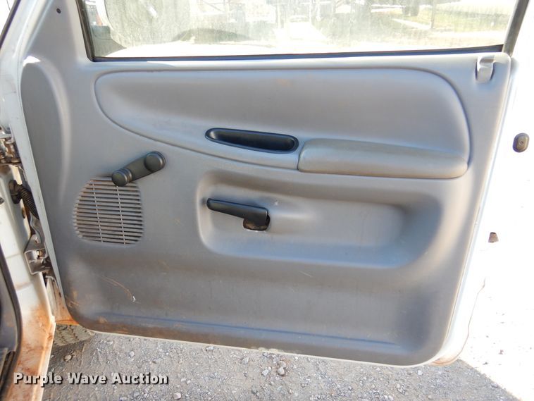 image for item KJ9459 2001 Dodge Ram 1500  pickup truck