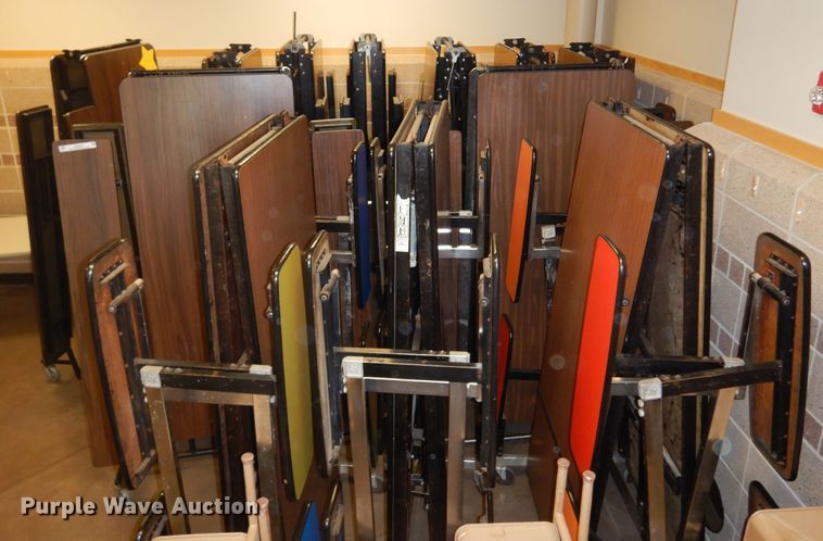 image for item KJ9470 Folding tables