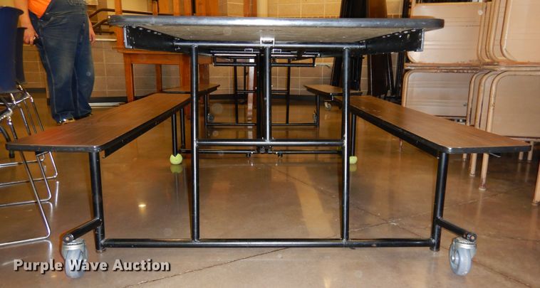 image for item KJ9470 Folding tables