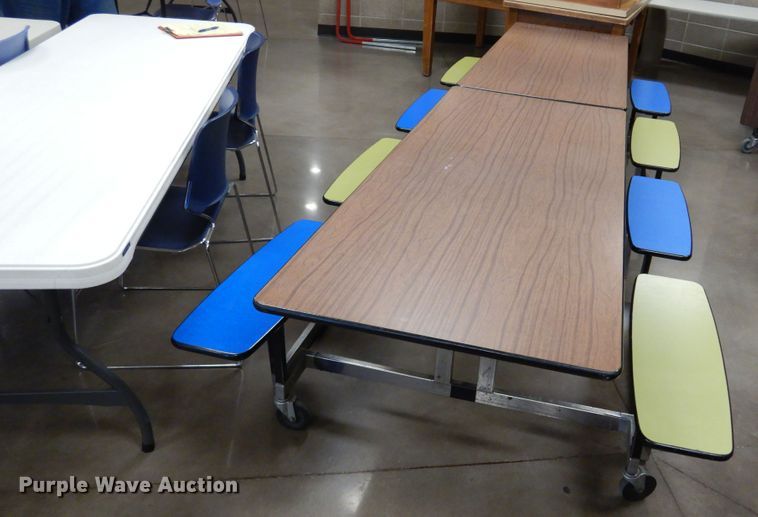 image for item KJ9470 Folding tables