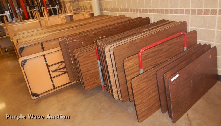 image for item KJ9472 Folding tables