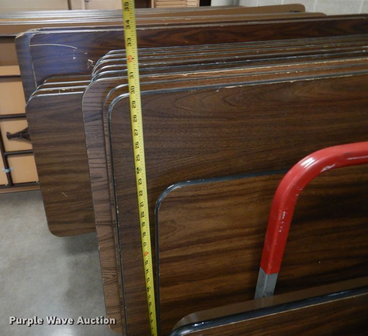 image for item KJ9472 Folding tables