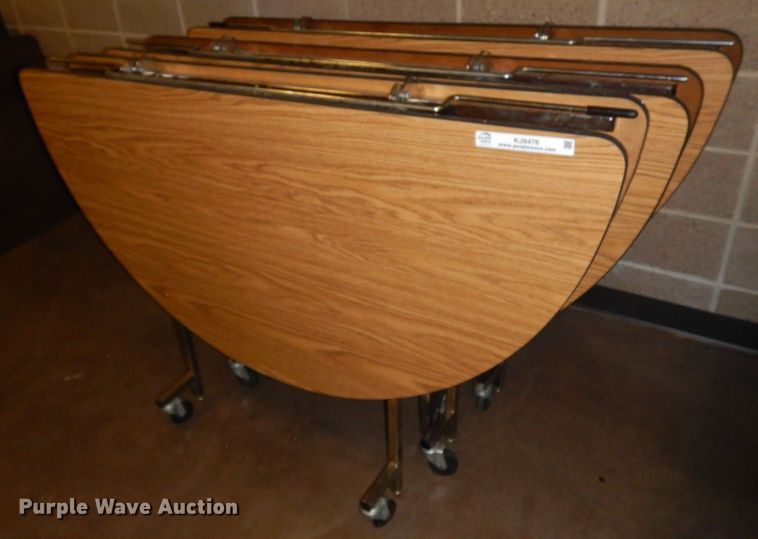 image for item KJ9476 (3) round tables