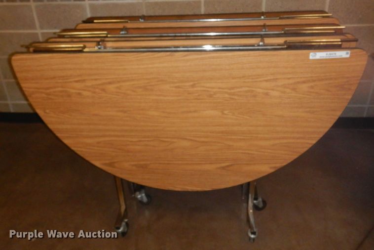 image for item KJ9476 (3) round tables