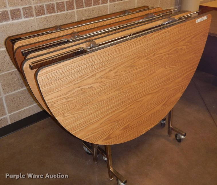 image for item KJ9476 (3) round tables