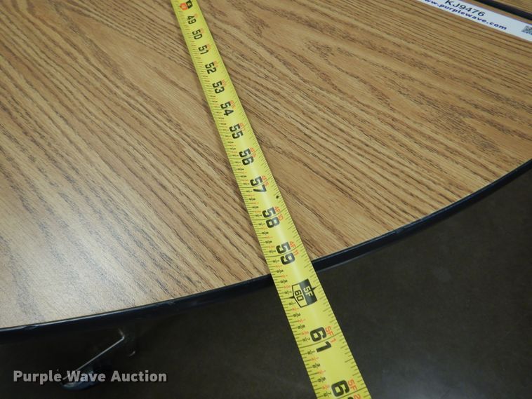 image for item KJ9476 (3) round tables