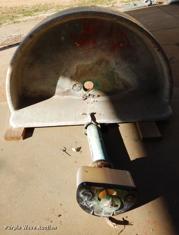 image for item KJ9486 Concrete wash tub