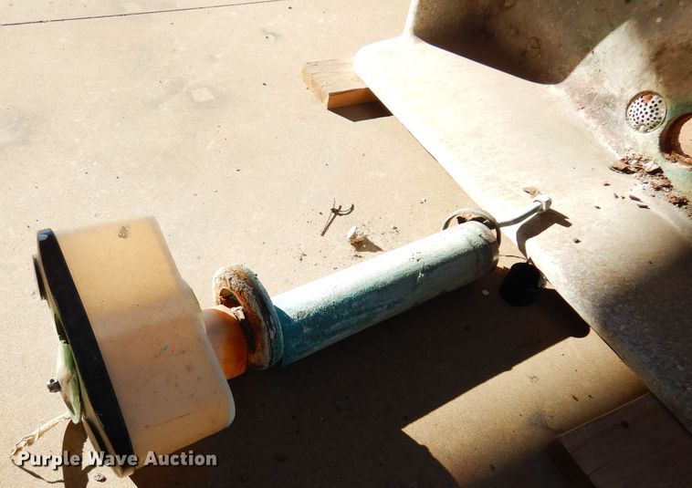 image for item KJ9486 Concrete wash tub