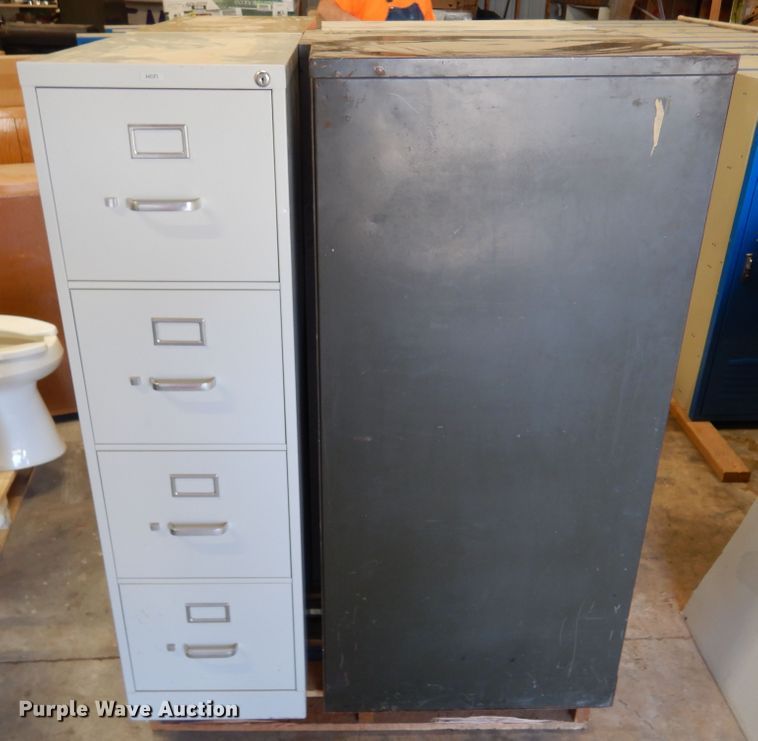 image for item KJ9487 (5) file cabinets