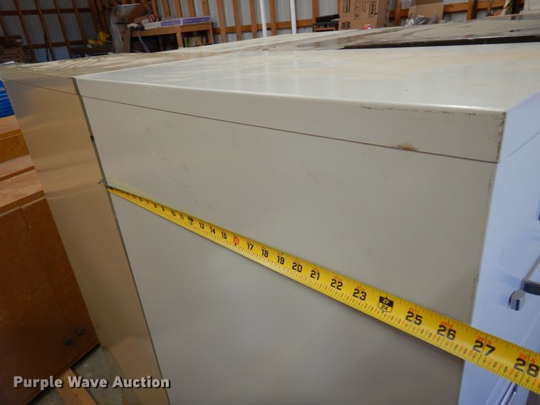 image for item KJ9487 (5) file cabinets