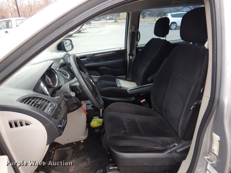 image for item KJ9499 2014 Dodge Grand Caravan  van