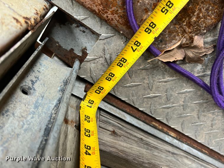 image for item KK9555 1991 Chevrolet 3500  box truck