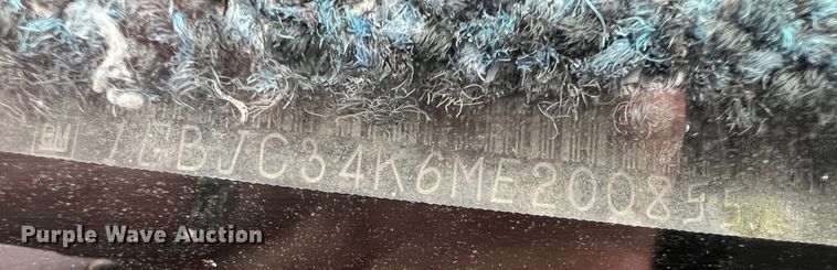 image for item KK9555 1991 Chevrolet 3500  box truck