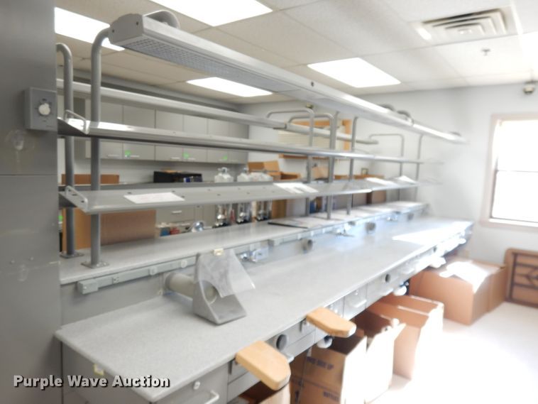 image for item KL9522 Dental work station