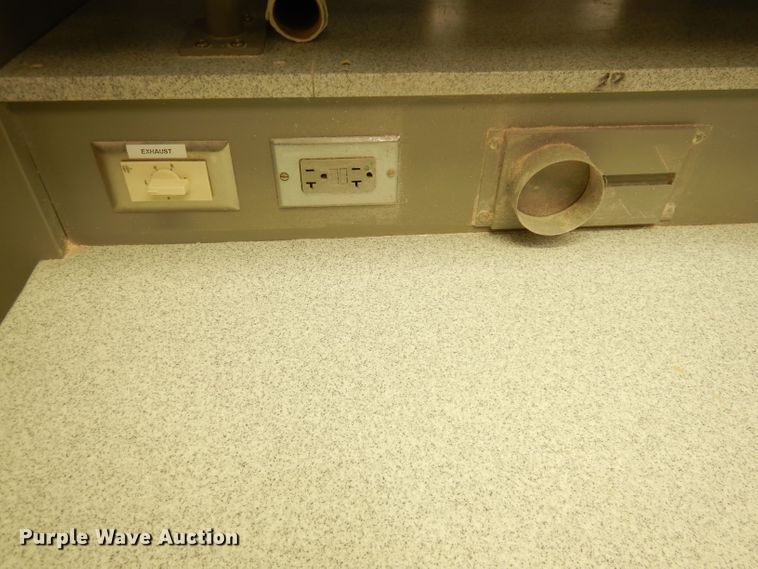 image for item KL9533 Dental work station