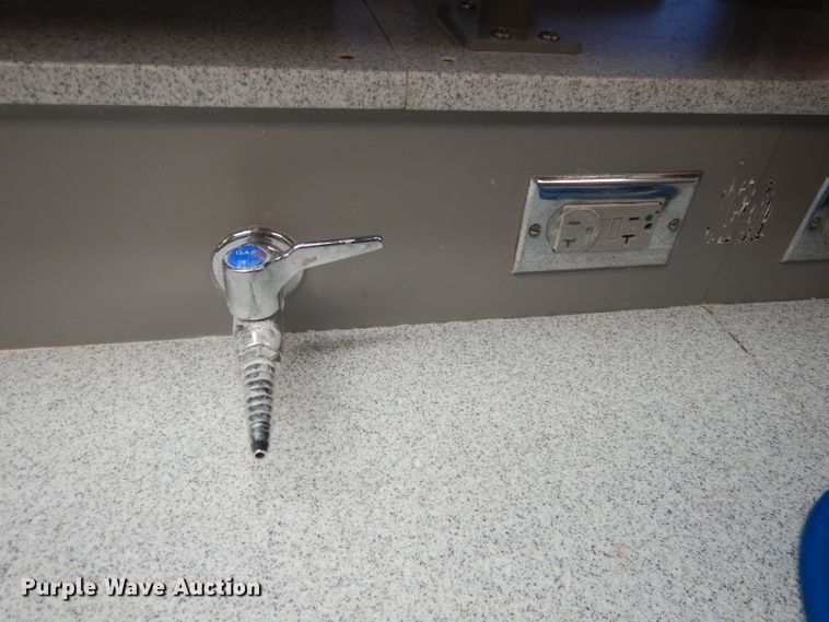 image for item KL9533 Dental work station