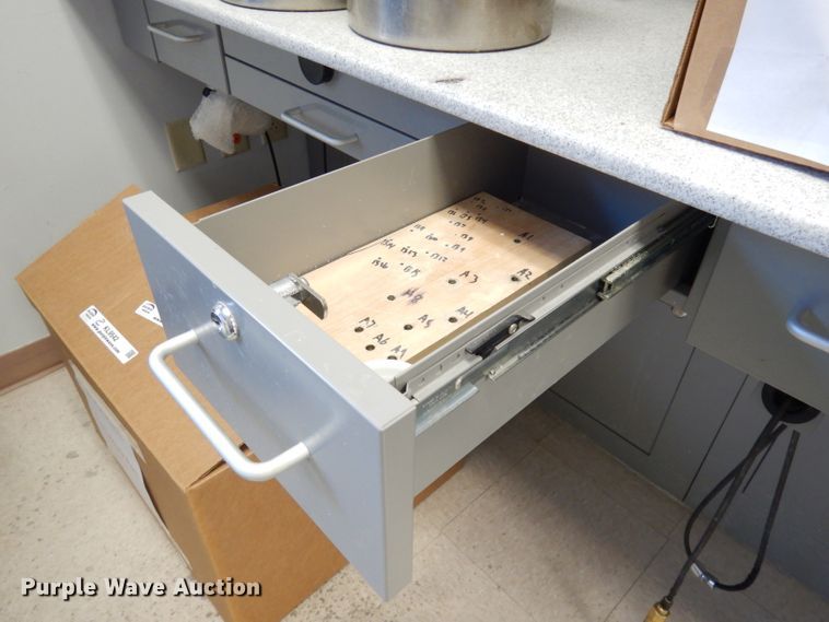 image for item KL9533 Dental work station