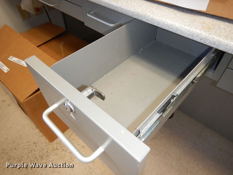 image for item KL9533 Dental work station