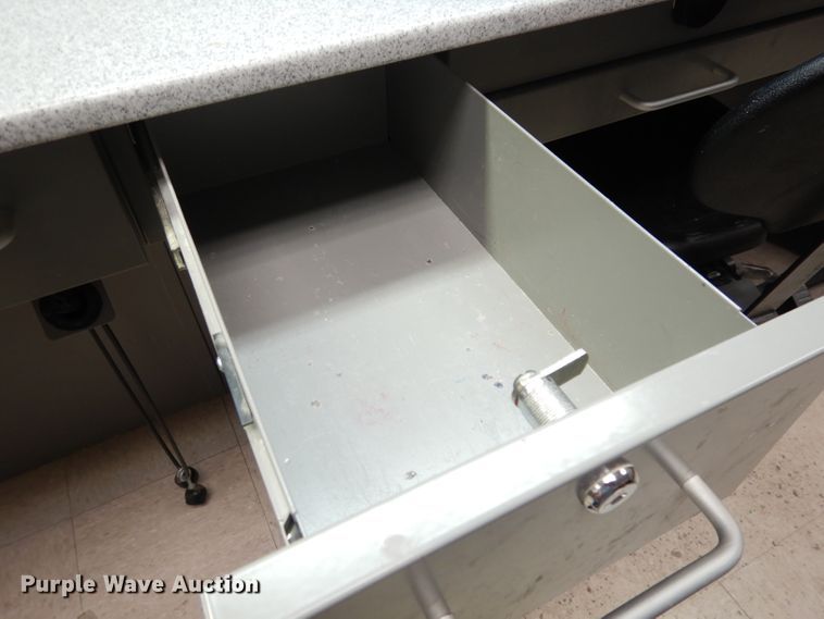 image for item KL9533 Dental work station