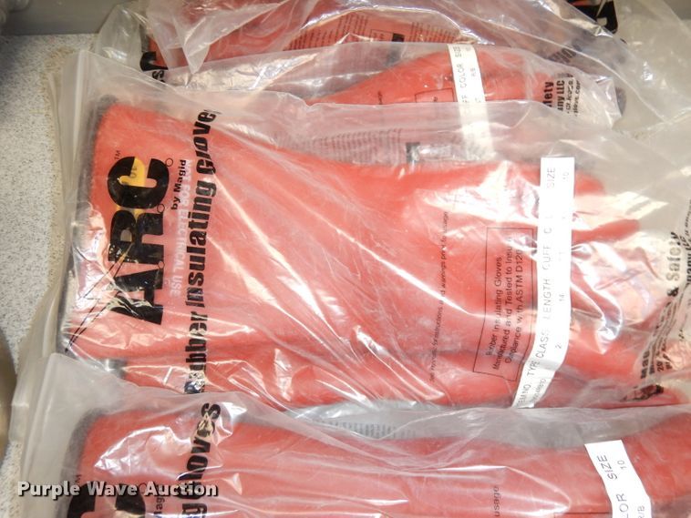 image for item KL9543 (5) ARC rubber insulated gloves